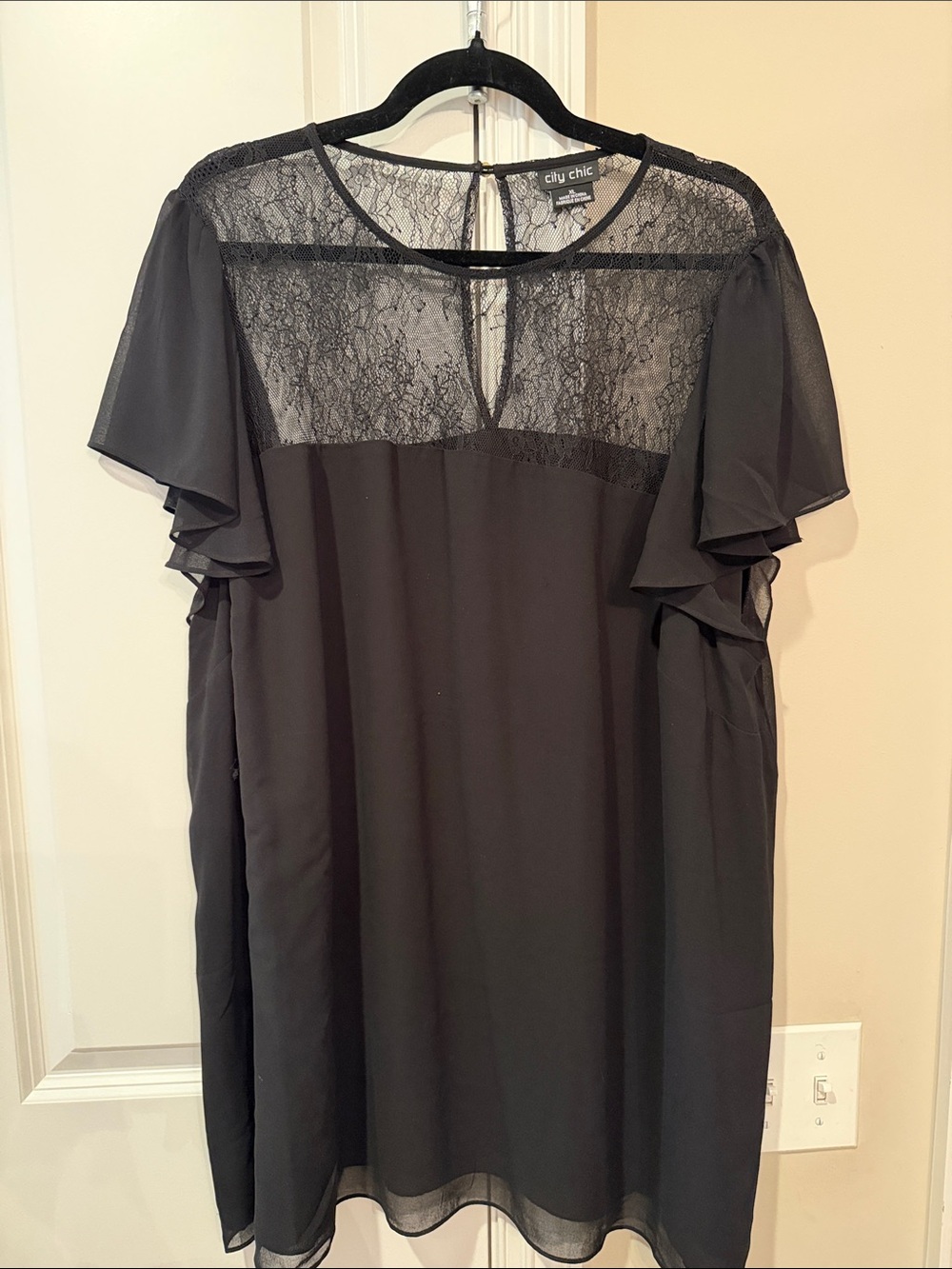 City Chic Black Lace Yoke Flutter Sleeve Tunic shirt